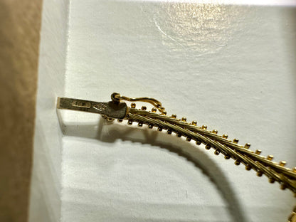 luxury gold necklace and bracelet