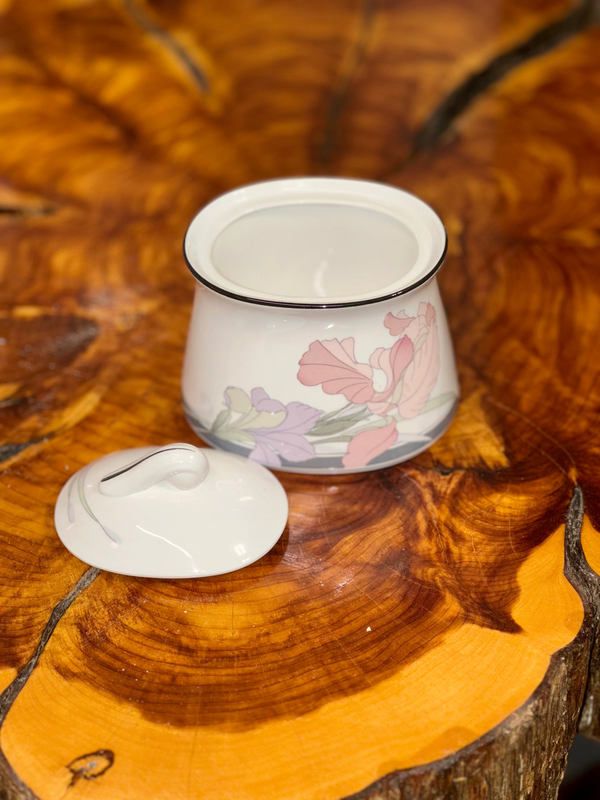 Noritake sugar bowl with lid vintage Japan