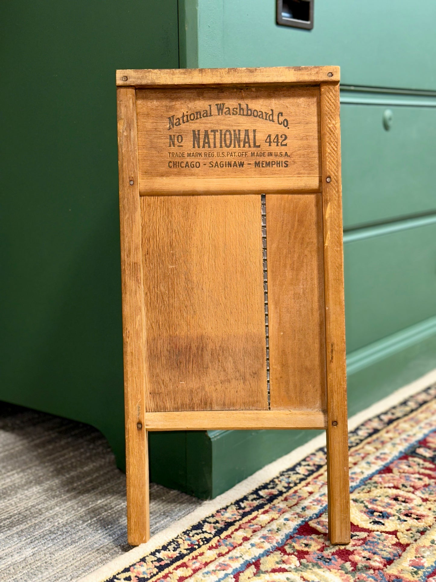 National Washboard Co National 442 primitive wooden washboard back side