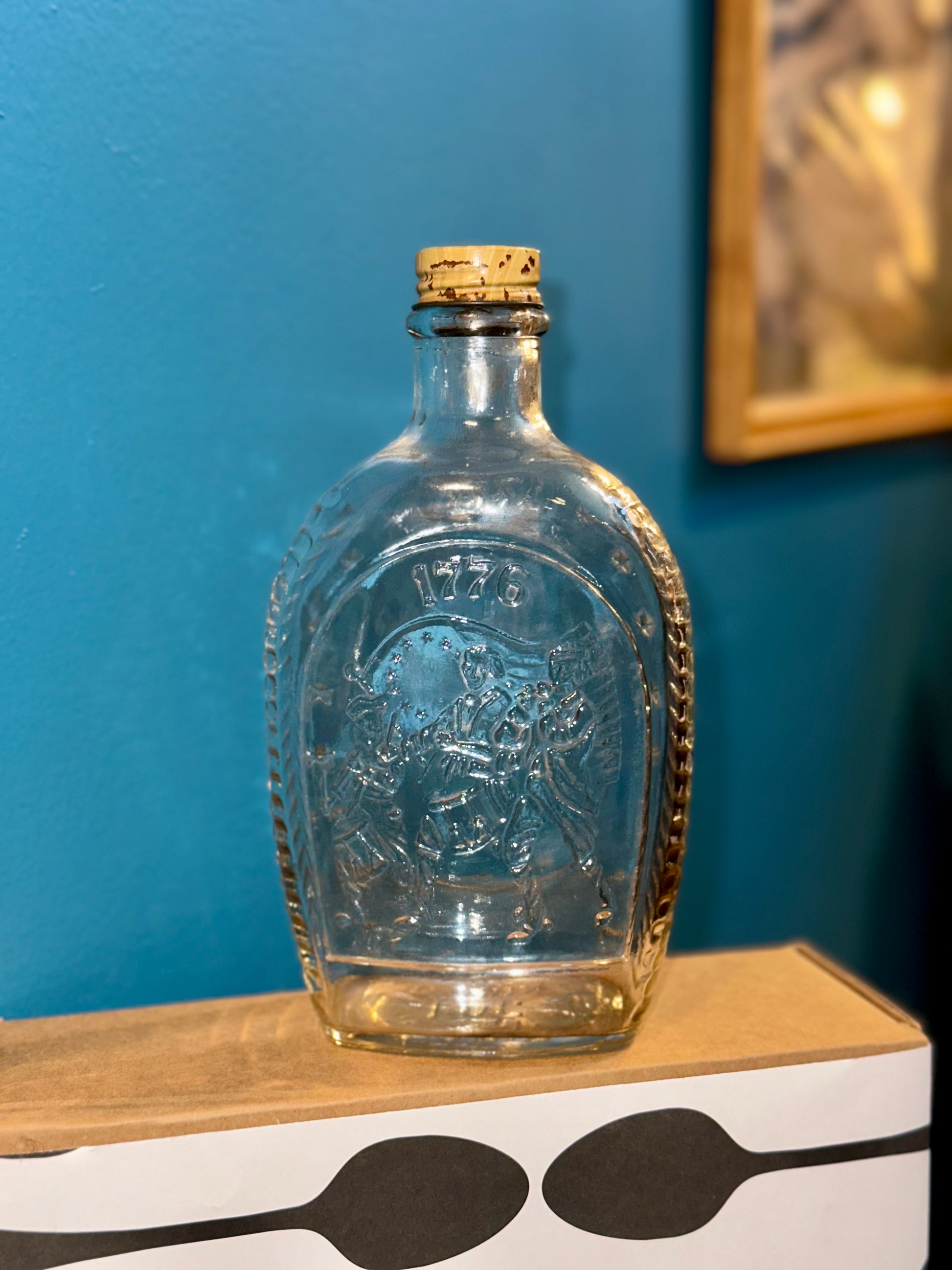 Clear glass patriotic Bicentennial decanter 