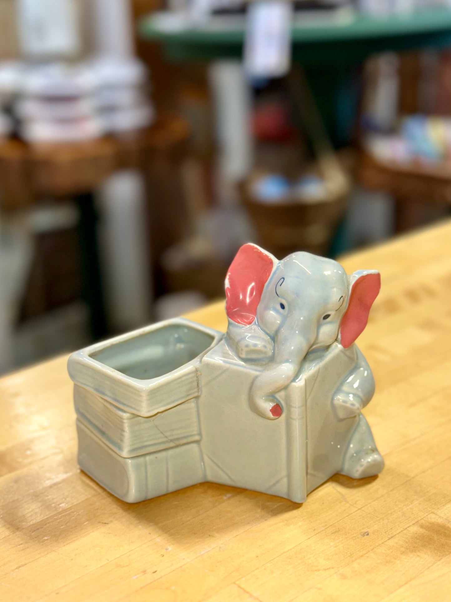 Ceramic grey elephant planter 