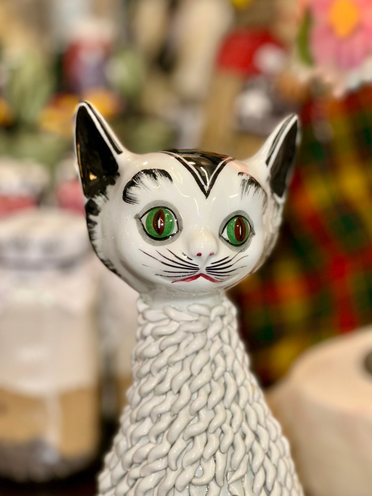 Vintage Italian pottery cat figurine with spaghetti texture