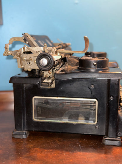 1930s Royal antique writing machine with beveled glass side window 