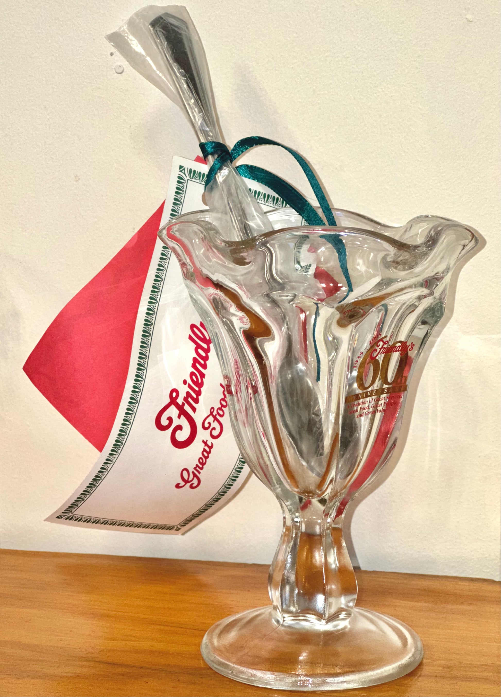 Vintage Friendly’s 60th Anniversary glass sundae dish 1935–1995