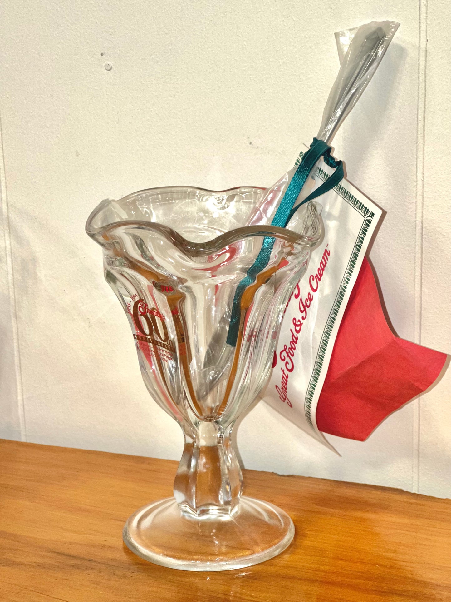 Friendly’s 60th anniversary commemorative dessert glass with original packaging