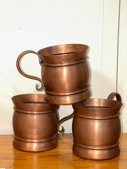 Set of vintage solid copper tankard mugs 