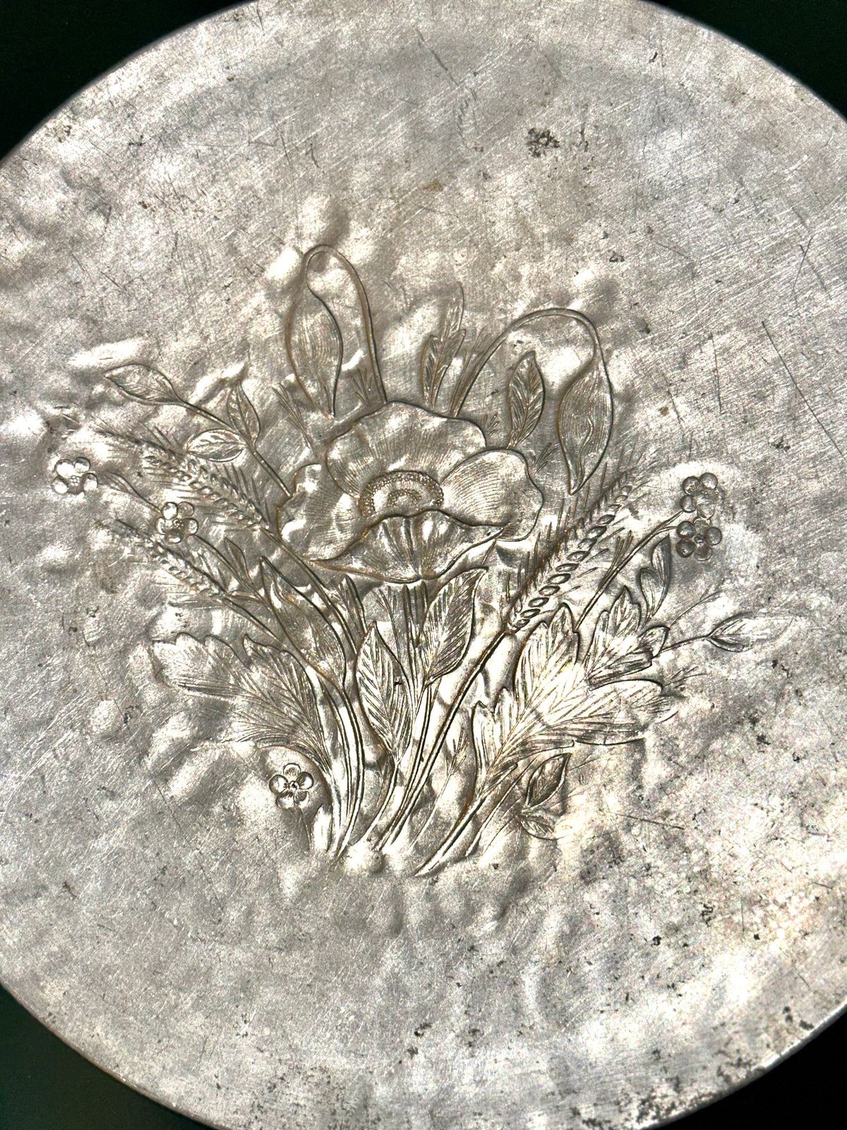 Front of vintage Arthur Court aluminum tray with floral wheat motif