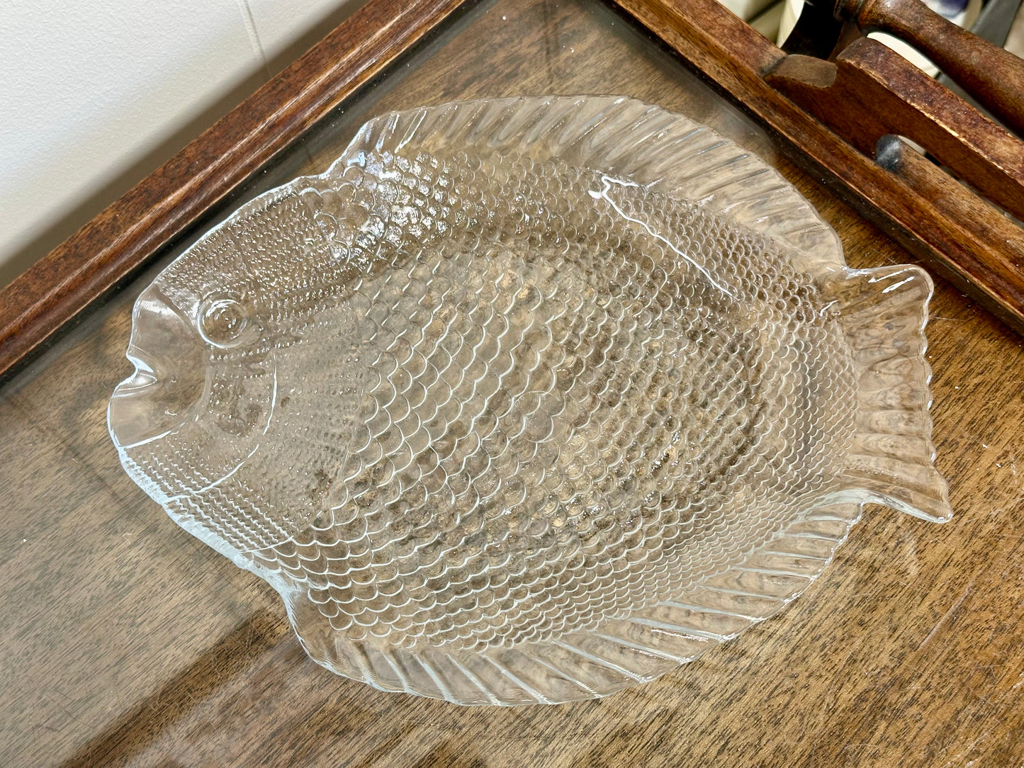 Clear glass fish dish with detailed scale pattern 10.5 inch
