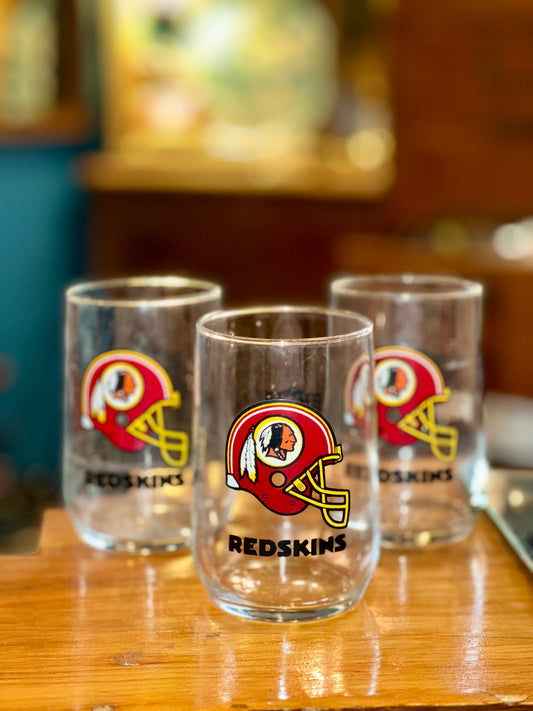Vintage Washington Redskins NFL drinking glasses set of 3 with classic helmet logo
