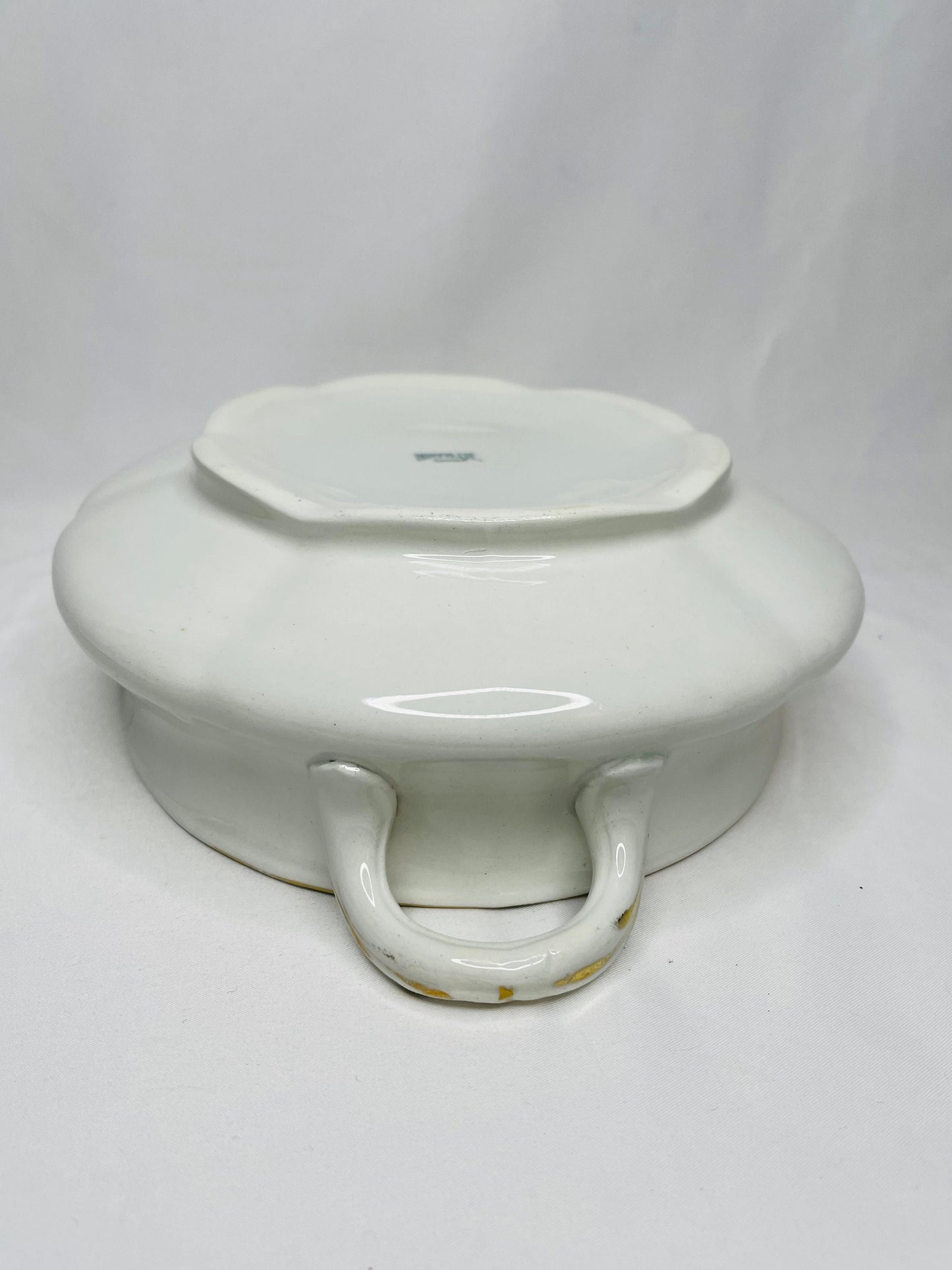 Vintage HR Wyllie Oval Covered Vegetable Serving Dish