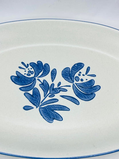 Pfaltzgraff Yorktown Blue Flower Decorative Dish