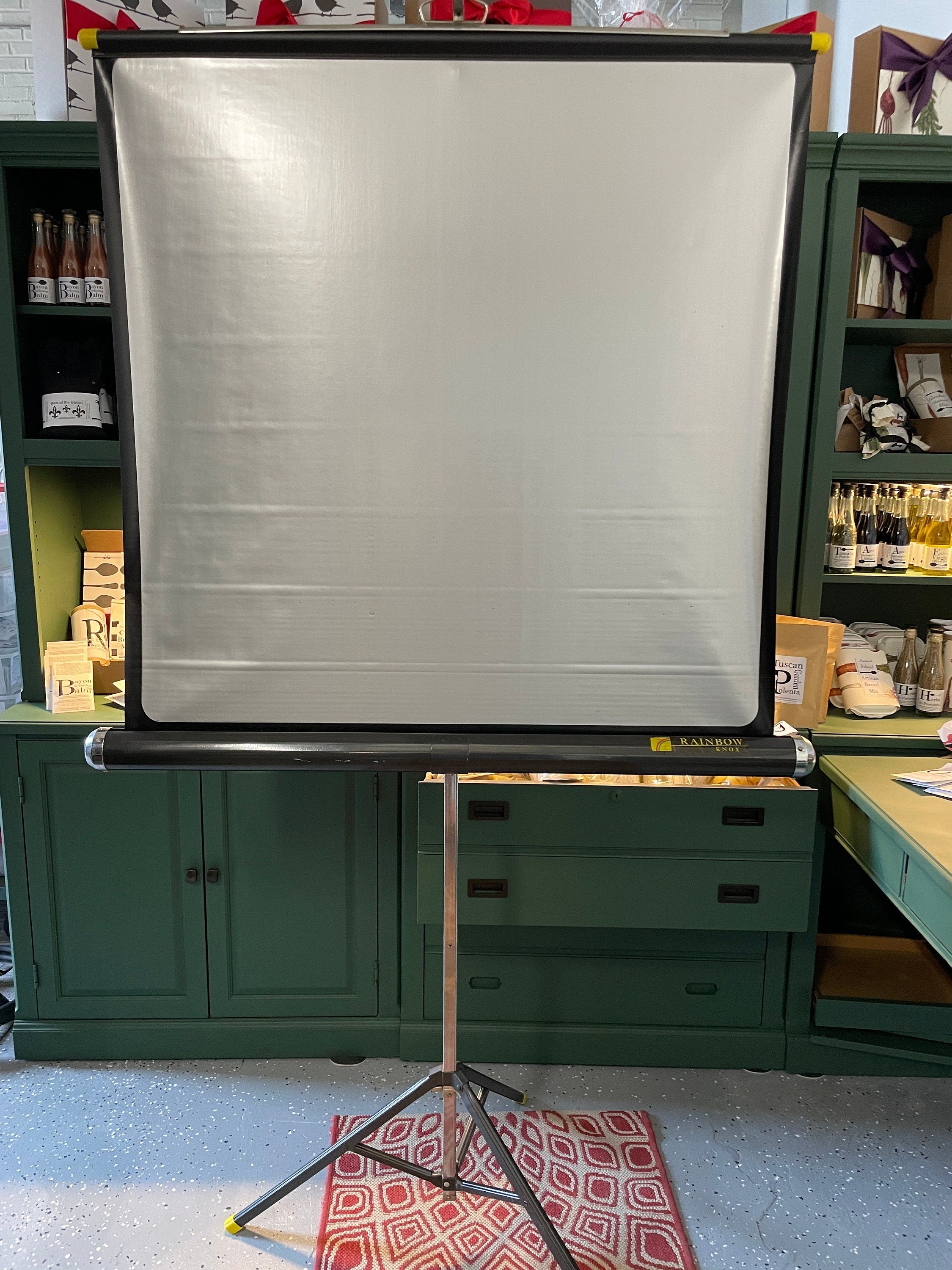Slide Projector Screen