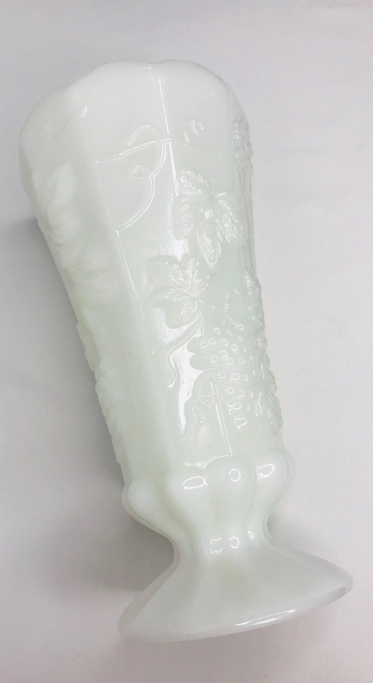 Vintage scalloped grapevine milk glass vase