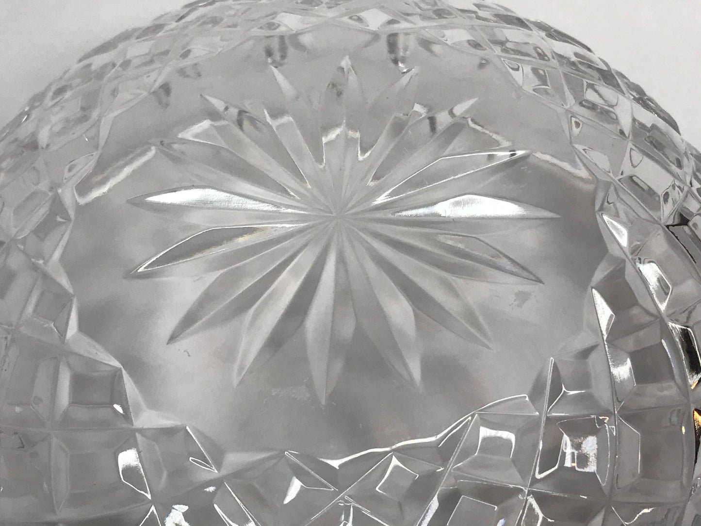 Vintage cut crystal glass decorative bowl  6"d