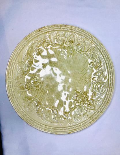 Destino’s, s. a.beige leaf/floral scroll design set of 3 beige serving plates