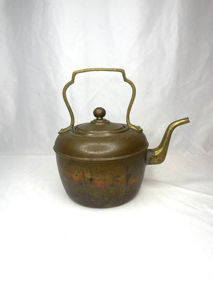 Old-Fashioned Copper Tea Kettle with decorative metal handle