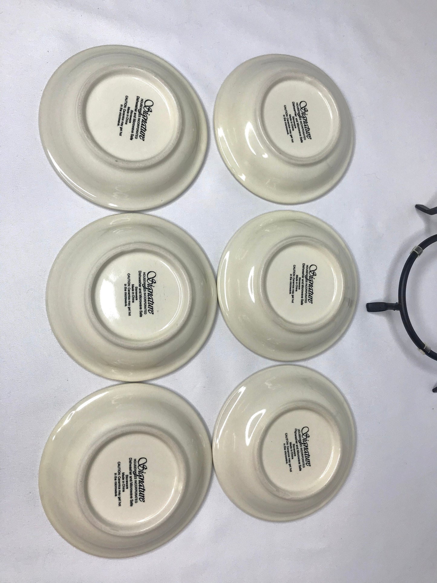 Stoneware dip/sauce bowls/plates with caddy home grown by signature 7 piece