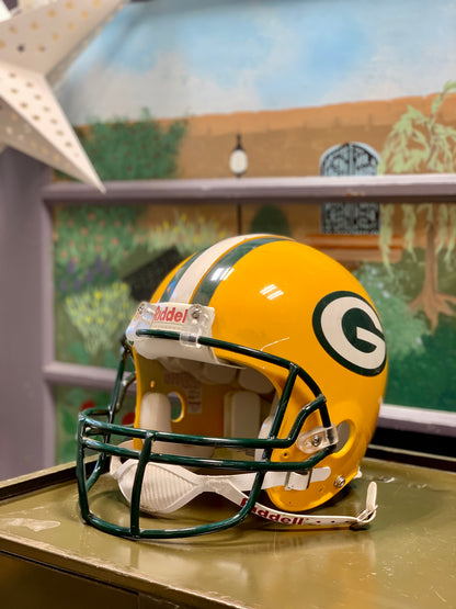 Vintage NFL Riddell Speed Full Size Helmet – Terra Americana Vintage NFL Riddell Speed Full Size Helmet – Terra Americana