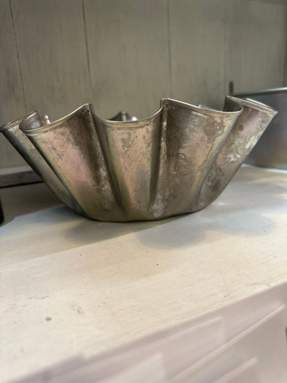 Mid Century Aluminum Baking Pans